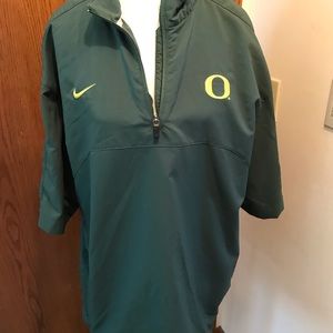 EUC Oregon Ducks warm up jacket size Large-Nike